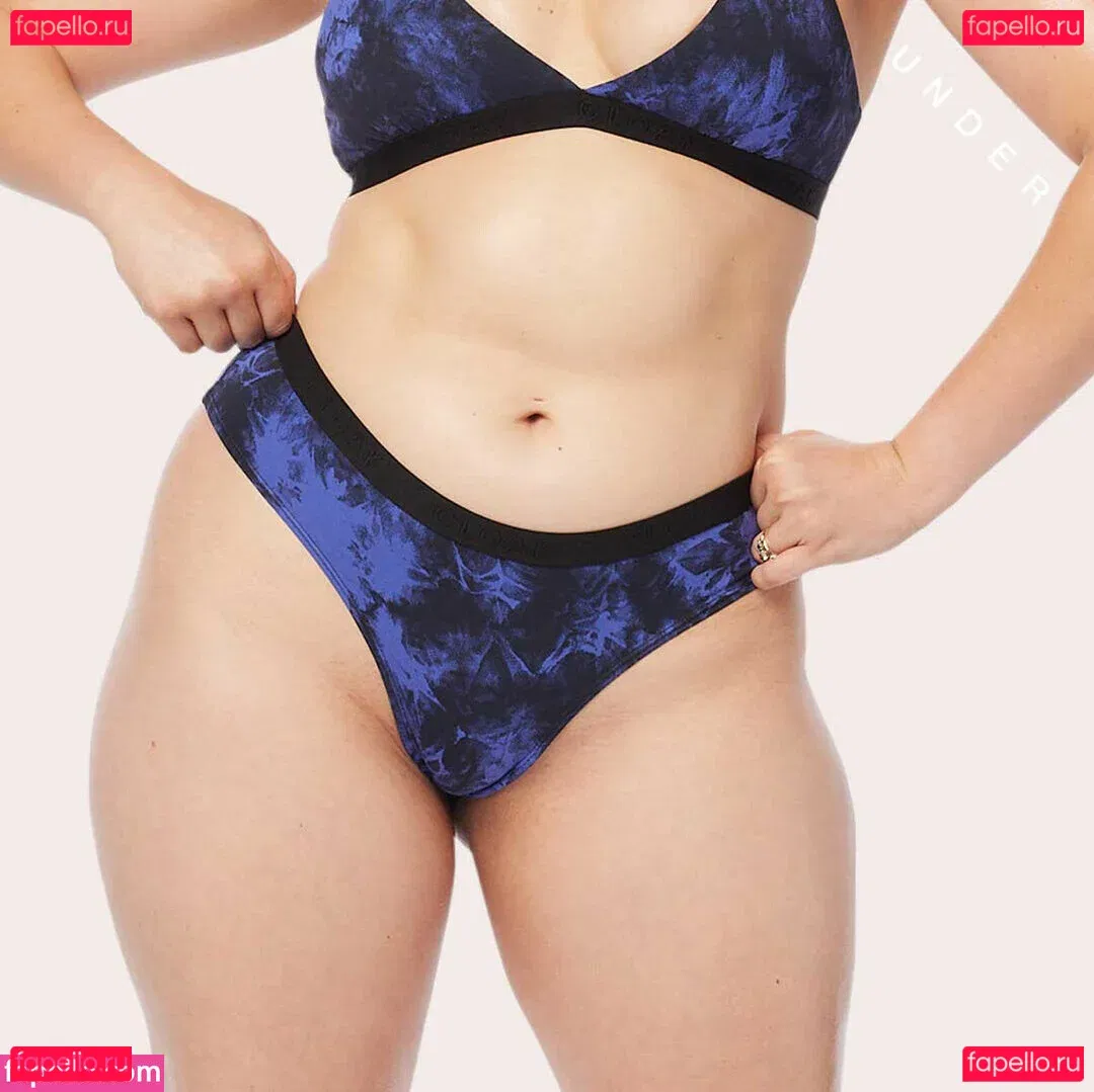 Whitney Moore Onlyfans Photo Gallery 