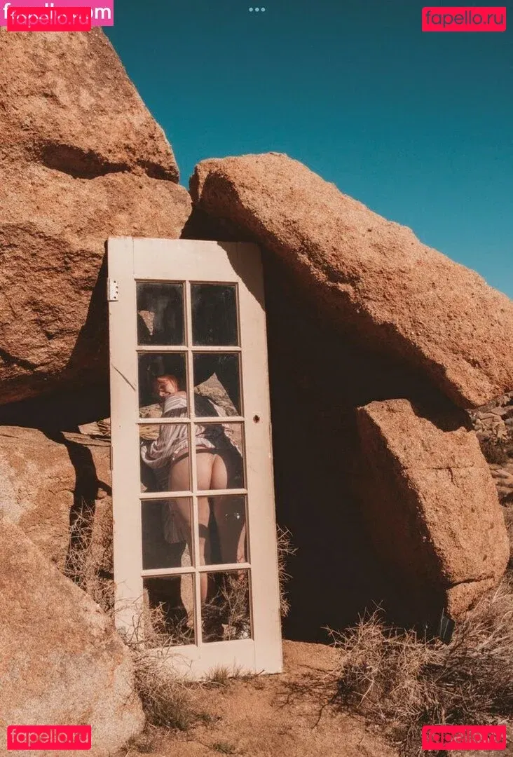 Whitney Moore Onlyfans Photo Gallery 