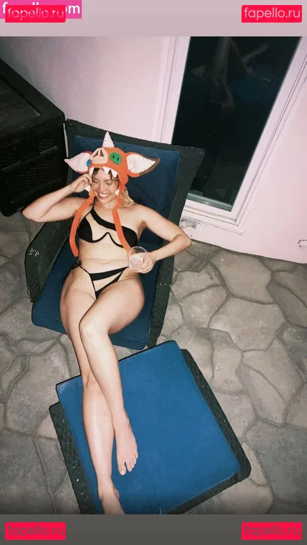 Whitney Moore Onlyfans Photo Gallery 