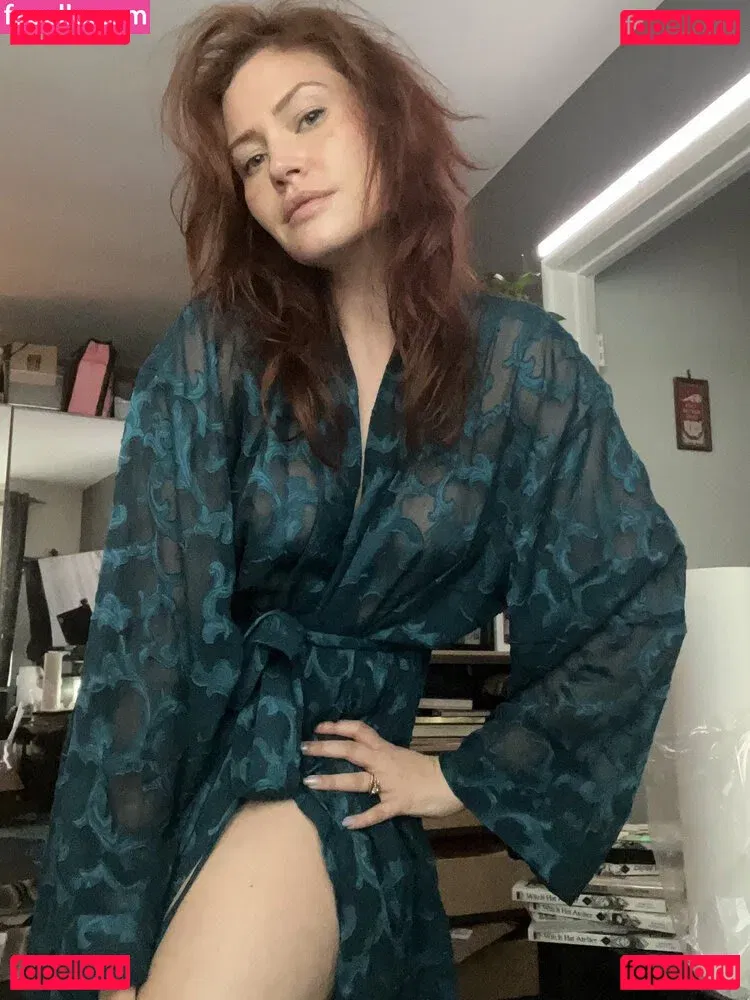 Whitney Moore Onlyfans Photo Gallery 