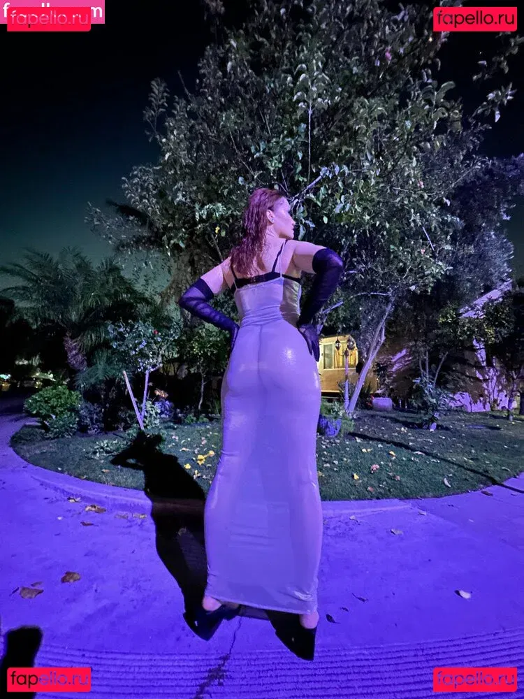 Whitney Moore Onlyfans Photo Gallery 