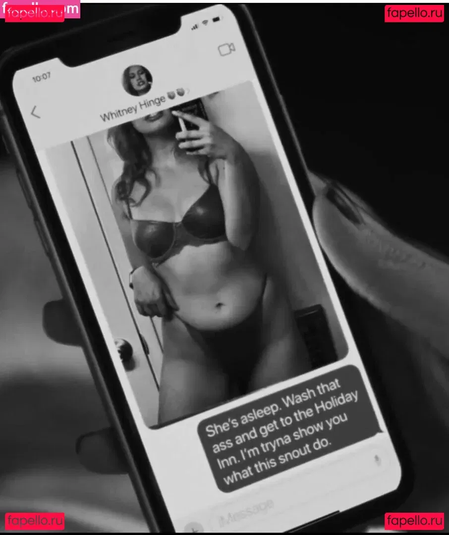 Whitney Moore Onlyfans Photo Gallery 