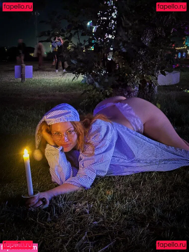 Whitney Moore Onlyfans Photo Gallery 