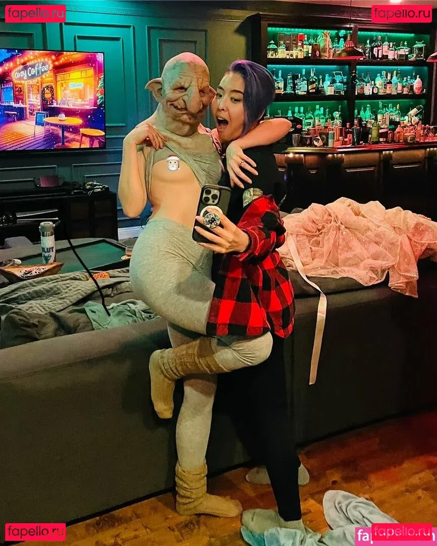 Whitney Moore Onlyfans Photo Gallery 