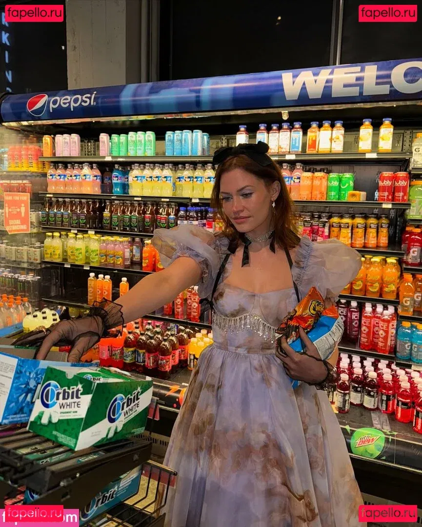 Whitney Moore Onlyfans Photo Gallery 