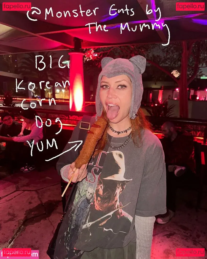 Whitney Moore Onlyfans Photo Gallery 