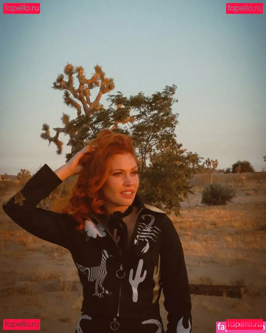 Whitney Moore Onlyfans Photo Gallery 