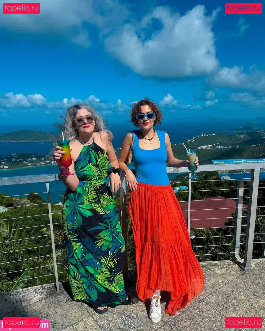 Whitney Moore Onlyfans Photo Gallery 