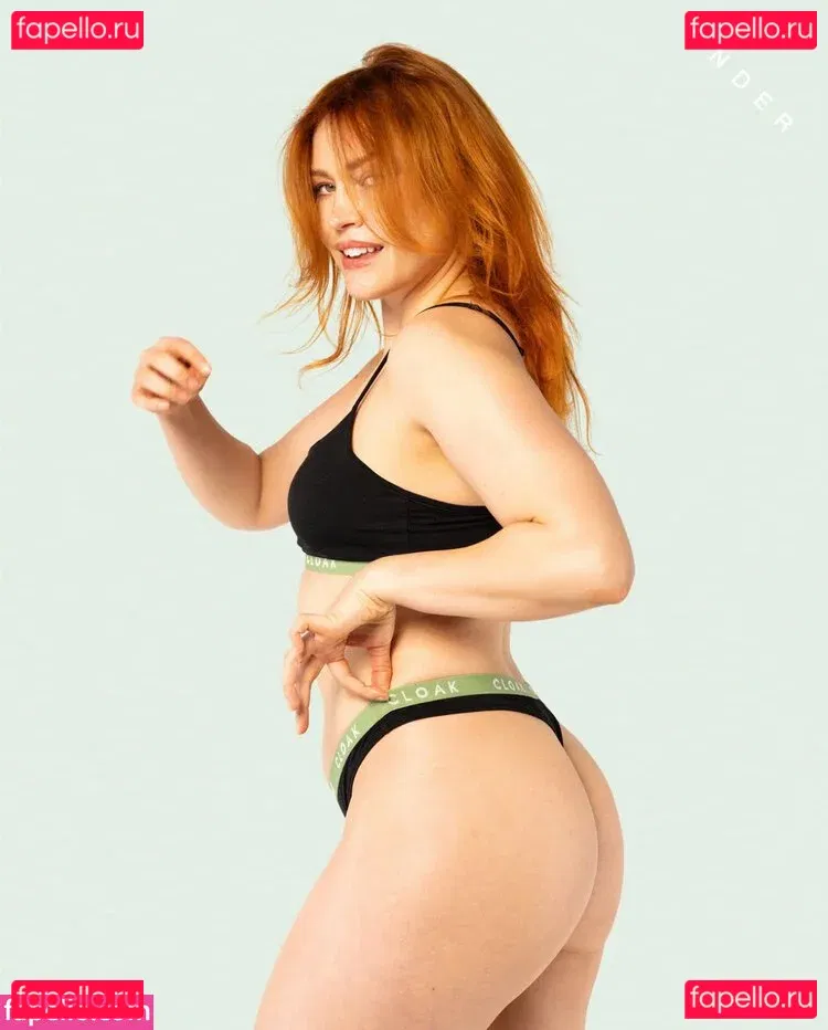 Whitney Moore Onlyfans Photo Gallery 