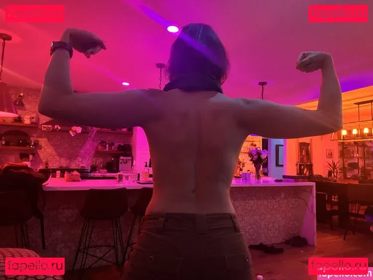 Whitney Moore Onlyfans Photo Gallery 