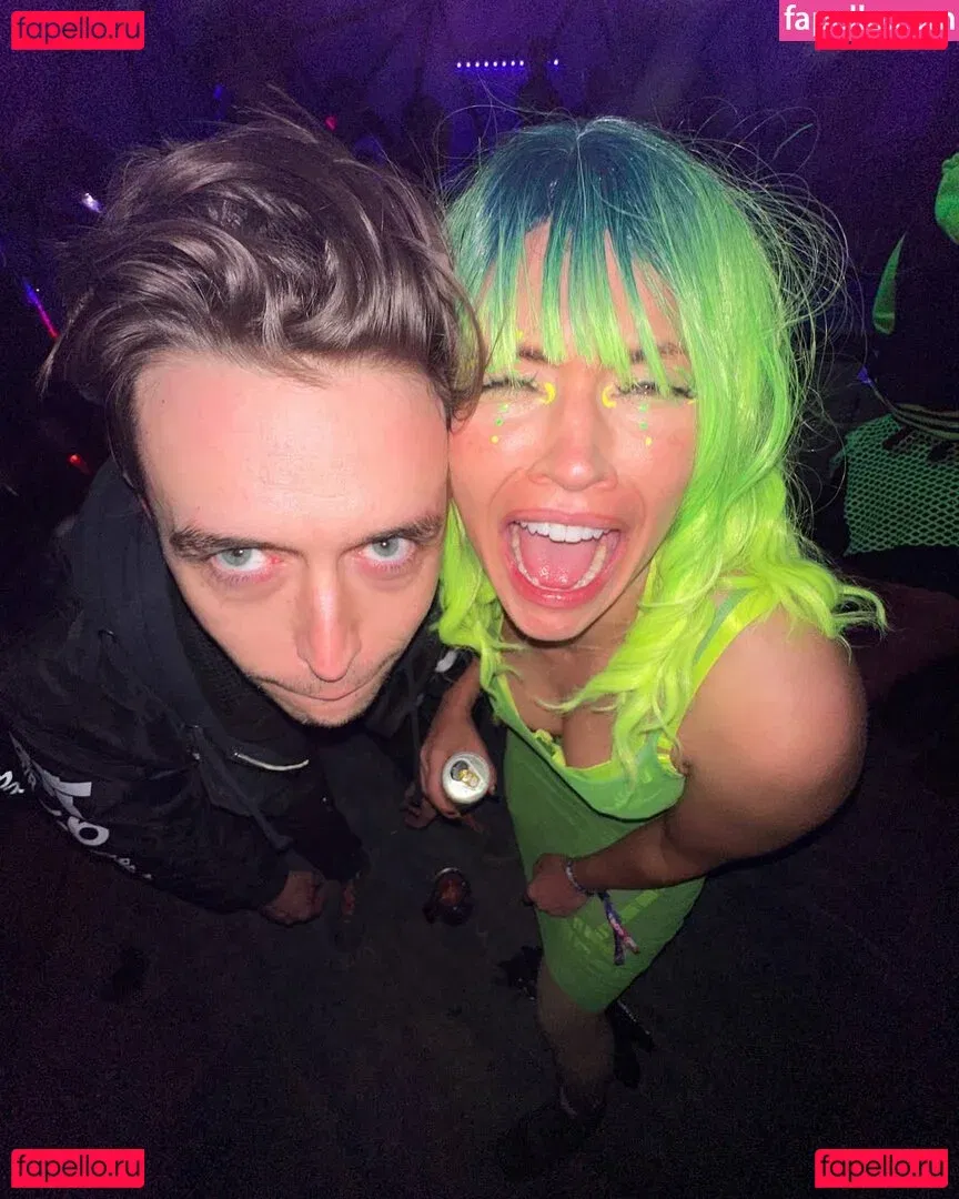 Whitney Moore Onlyfans Photo Gallery 