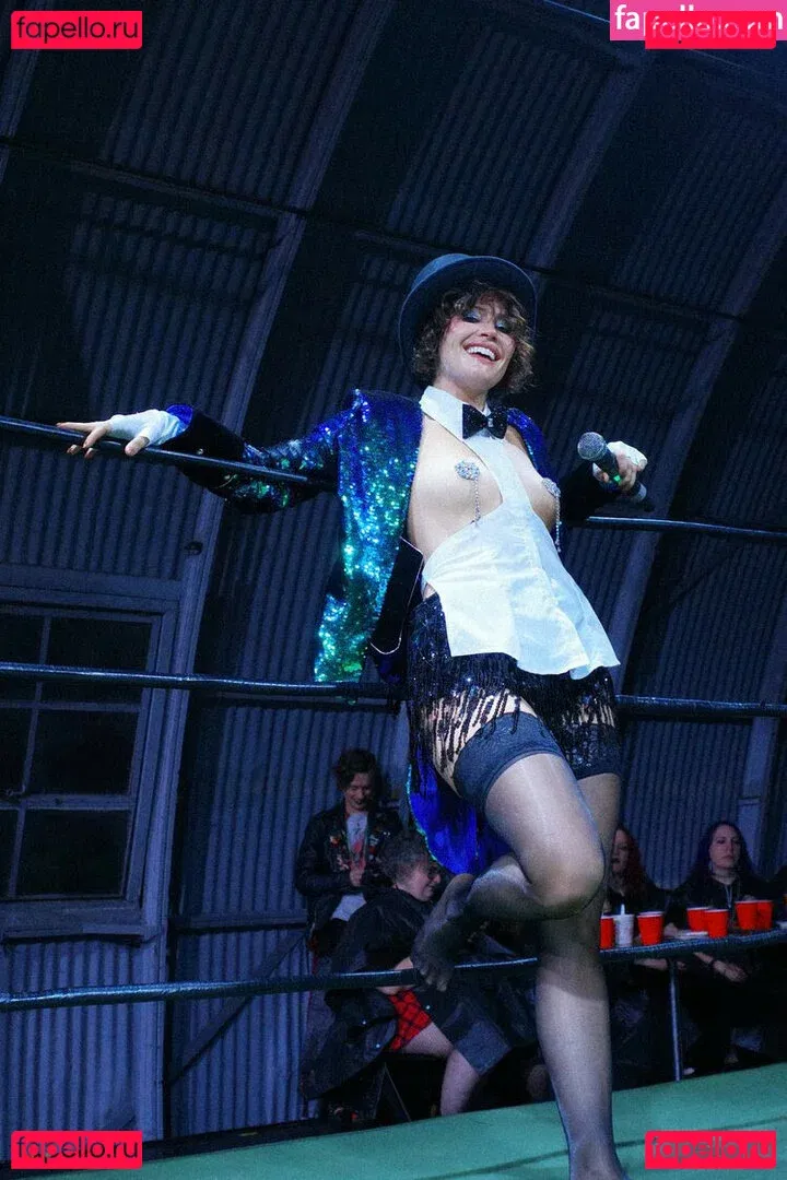 Whitney Moore Onlyfans Photo Gallery 