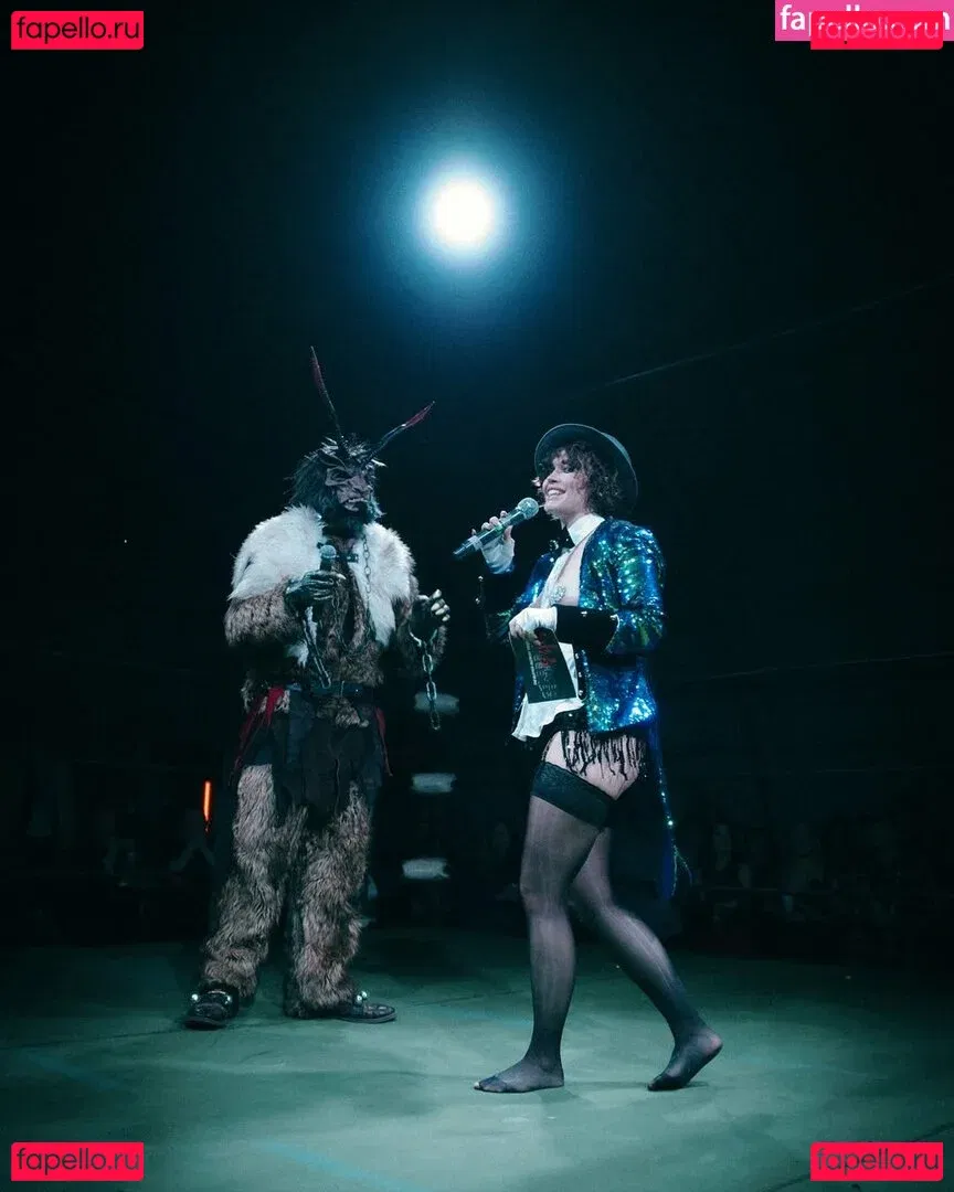 Whitney Moore Onlyfans Photo Gallery 