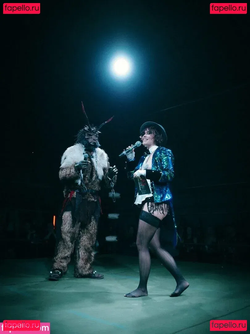 Whitney Moore Onlyfans Photo Gallery 