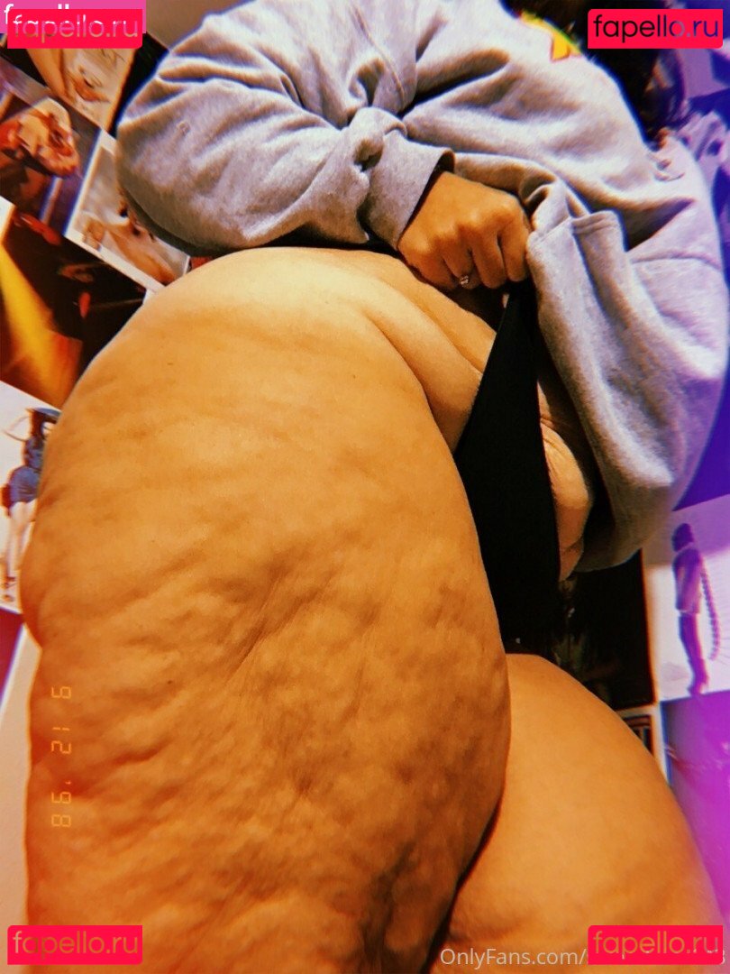Sweetheat143 Nude Onlyfans Photo 6
