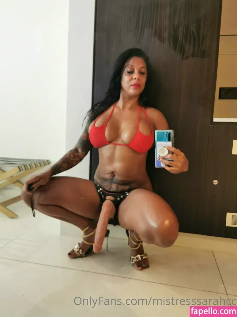 Sarah The Invader Onlyfans Photo Gallery 