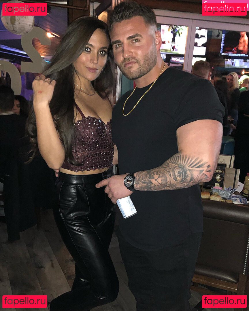Sammi Sweet Nude Onlyfans Photo 6