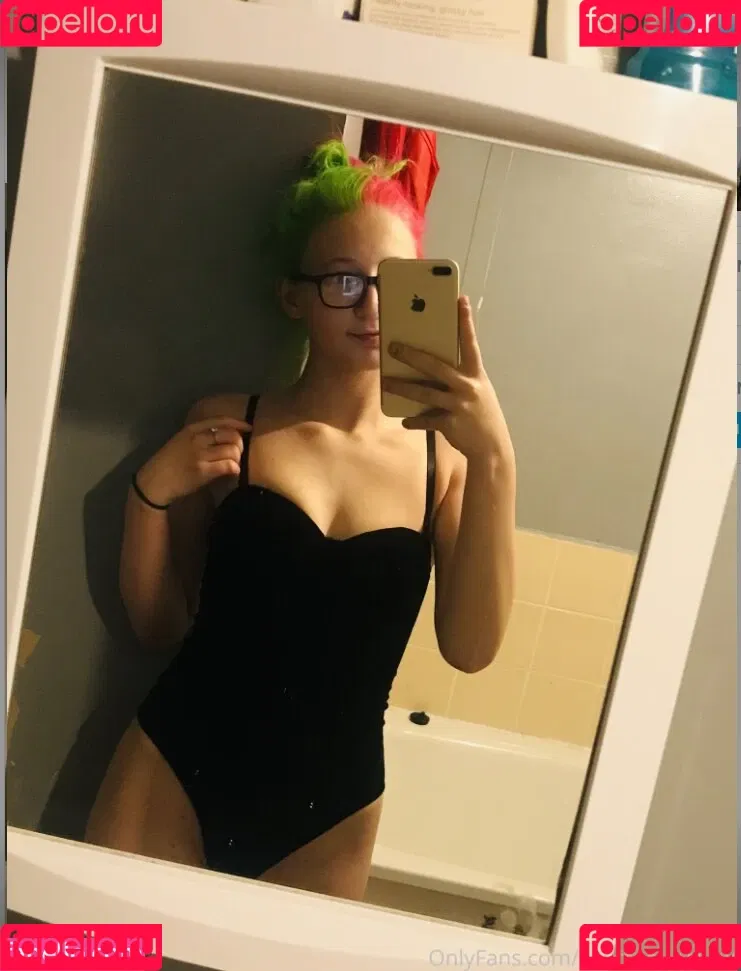Courtneyyyyxox Onlyfans Photo Gallery 