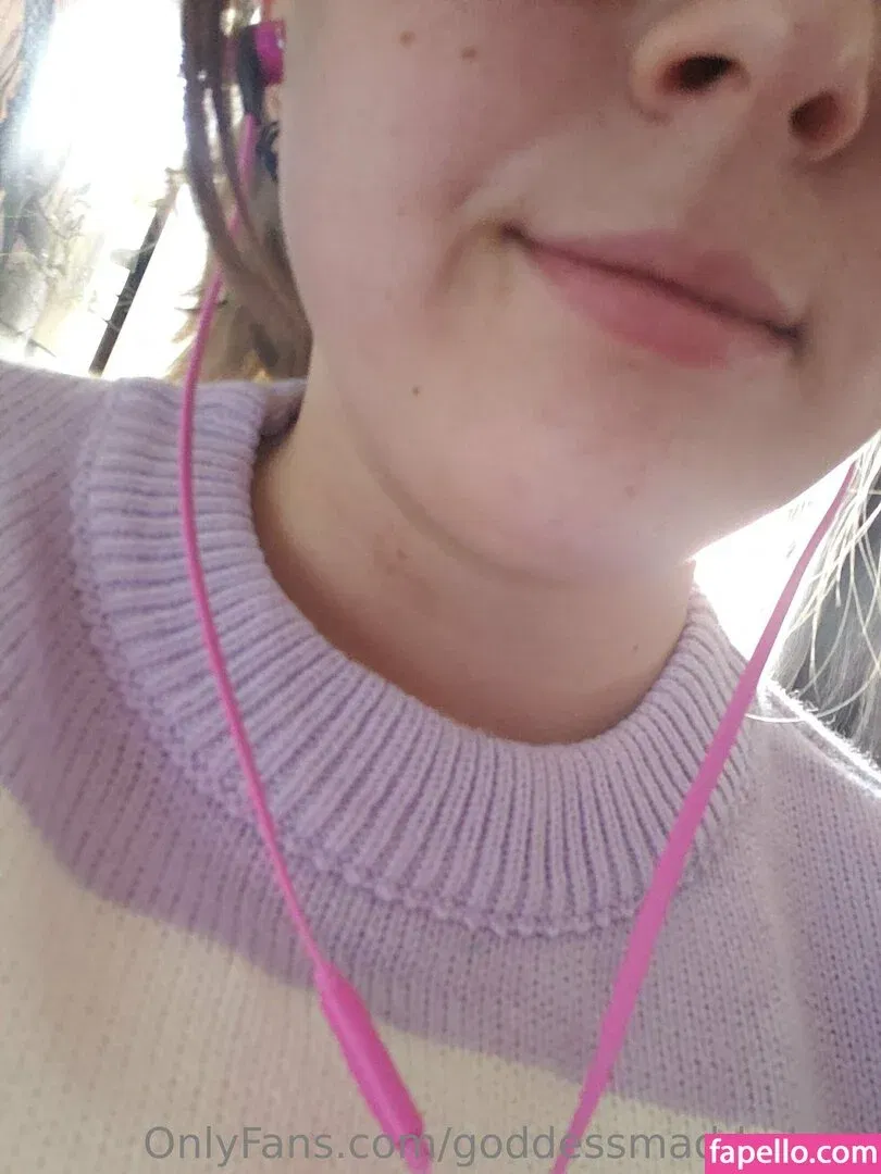 goddessmaddydove Onlyfans Photo Gallery 