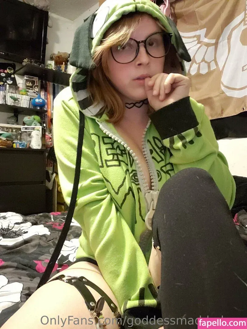 goddessmaddydove Onlyfans Photo Gallery 