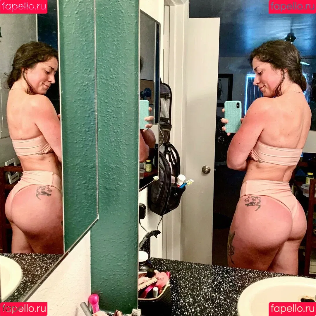 Rachelle.Lifts Onlyfans Photo Gallery 