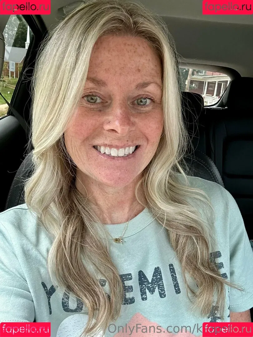 Mackenzie J Onlyfans Photo Gallery 