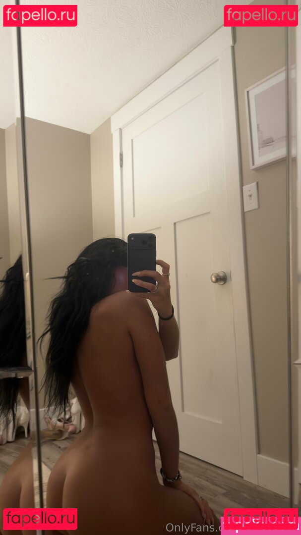 Lyla Blake Nude Onlyfans Photo 4