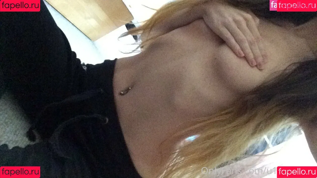 ninakhalifa Onlyfans Photo Gallery 