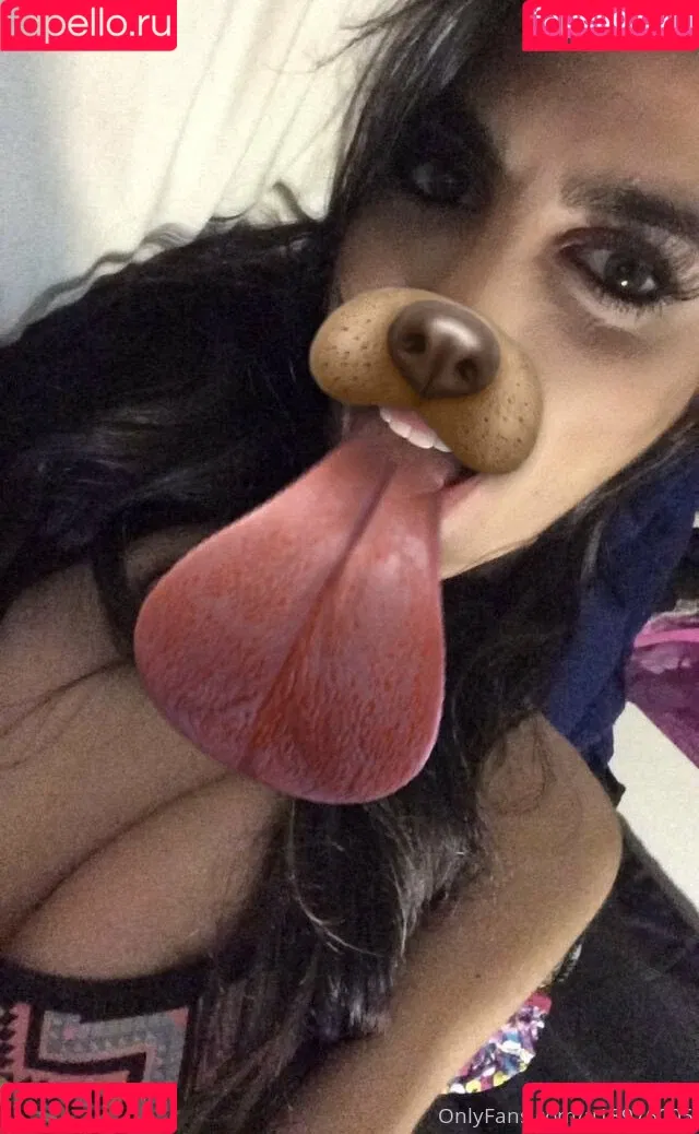 ninakhalifa Onlyfans Photo Gallery 