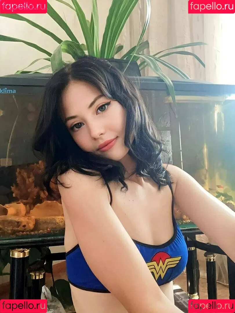 ninakhalifa Onlyfans Photo Gallery 