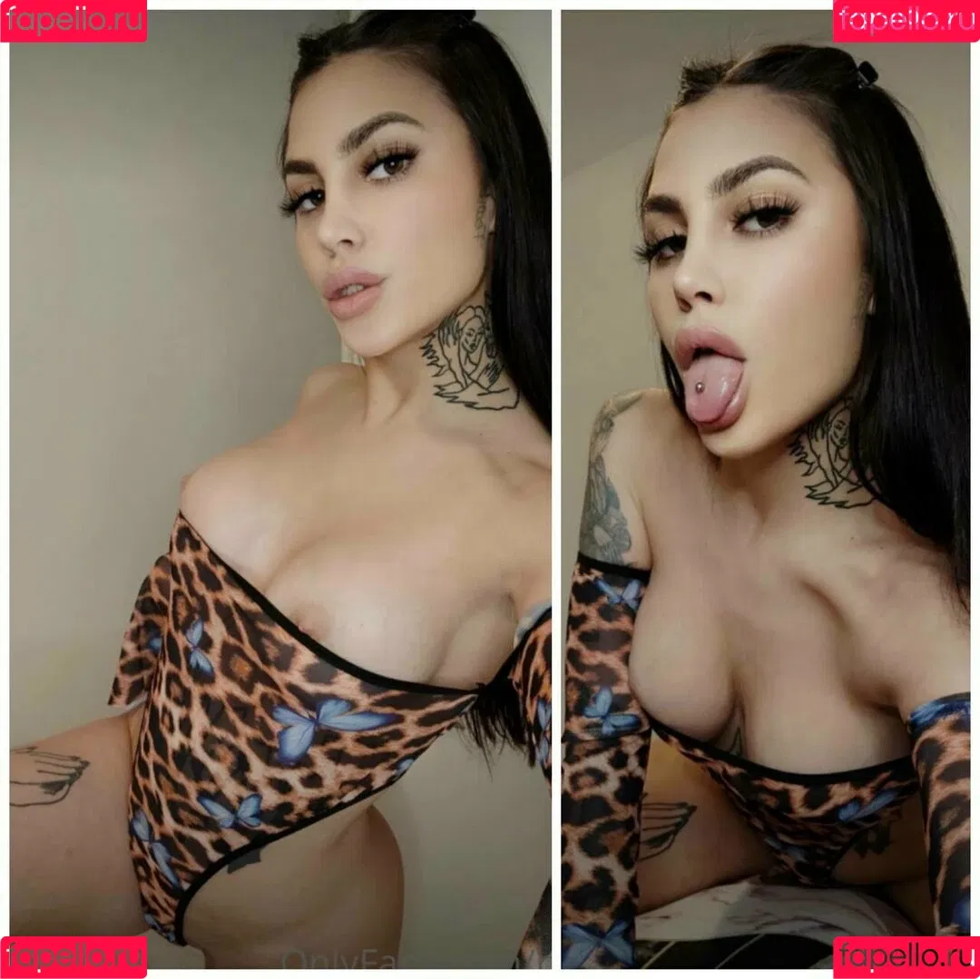 ninakhalifa Onlyfans Photo Gallery 