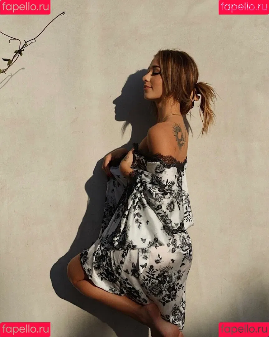 Bella Onlyfans Photo Gallery 
