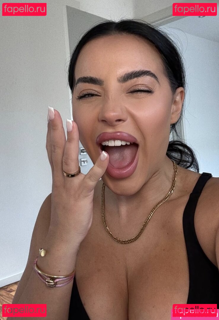 Leyla Lahouar Nude Onlyfans Photo 35