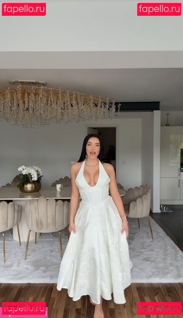 Leyla Lahouar Nude Onlyfans Photo 23