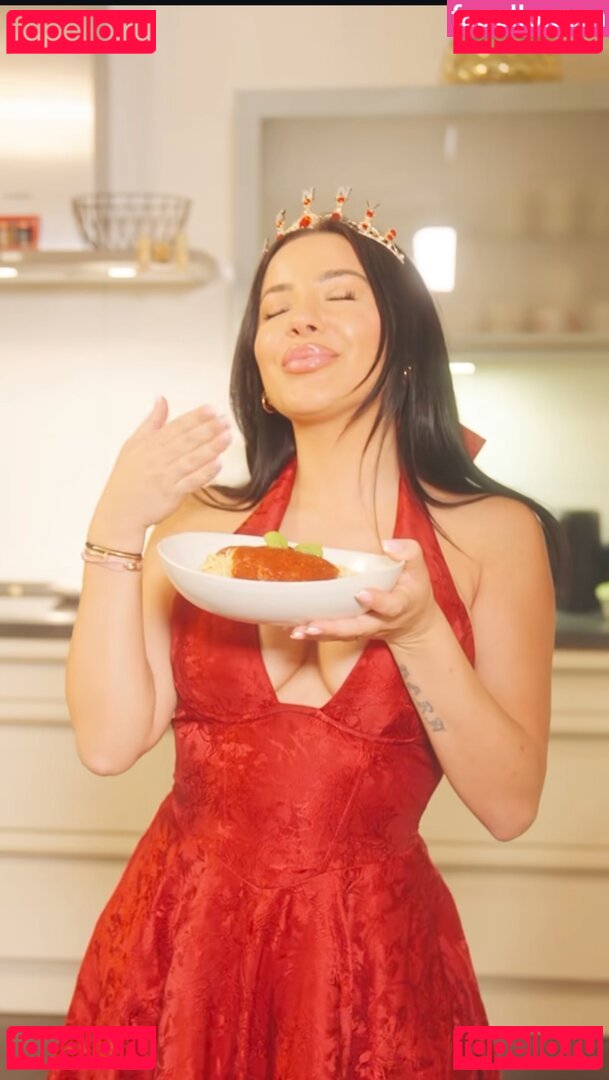 Leyla Lahouar Nude Onlyfans Photo 18