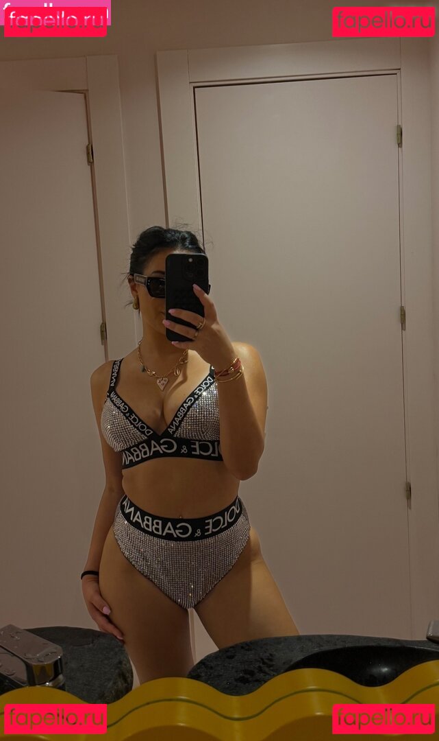 Leyla Lahouar Nude Onlyfans Photo 7