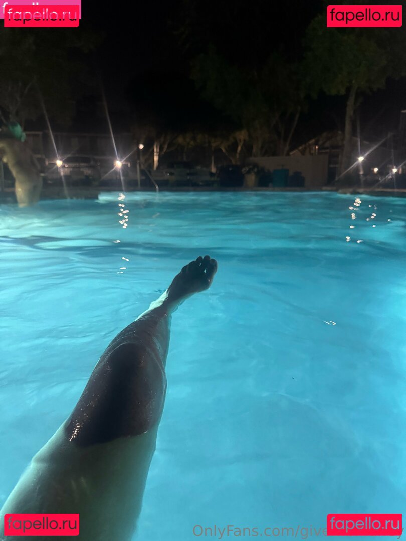 givememuney Nude Onlyfans Photo 8