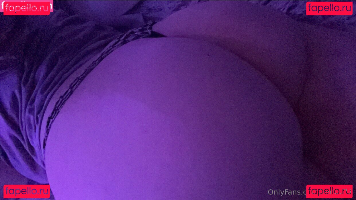 linnbunnii Nude Onlyfans Photo 15