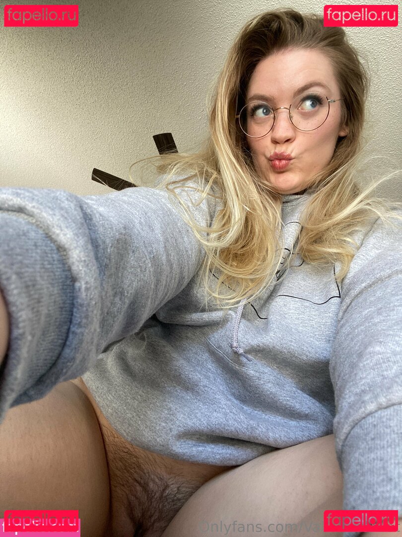 valeriebardot Nude Onlyfans Photo 51