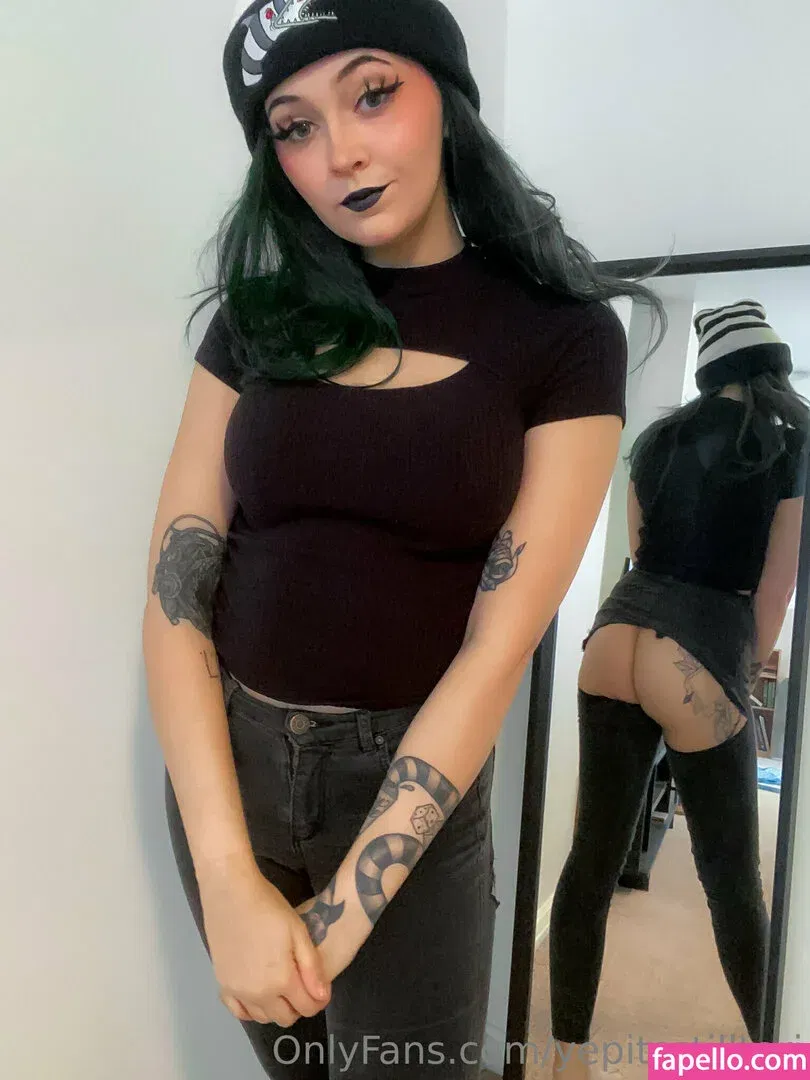 yepitsstilltori Onlyfans Photo Gallery 