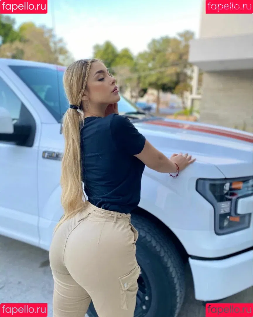 Maria Julissa Onlyfans Photo Gallery 