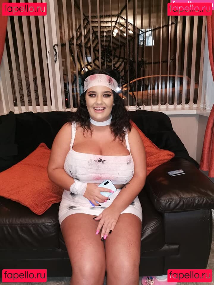 Emma J Nude Onlyfans Photo 43
