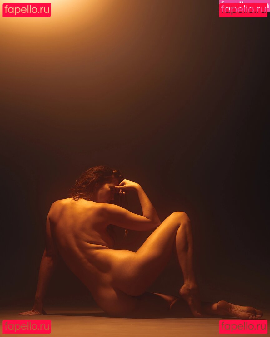 Modeladventurer Nude Onlyfans Photo 21