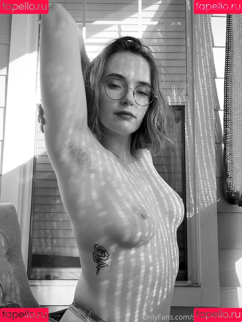 suzannasmiles Onlyfans Photo Gallery 