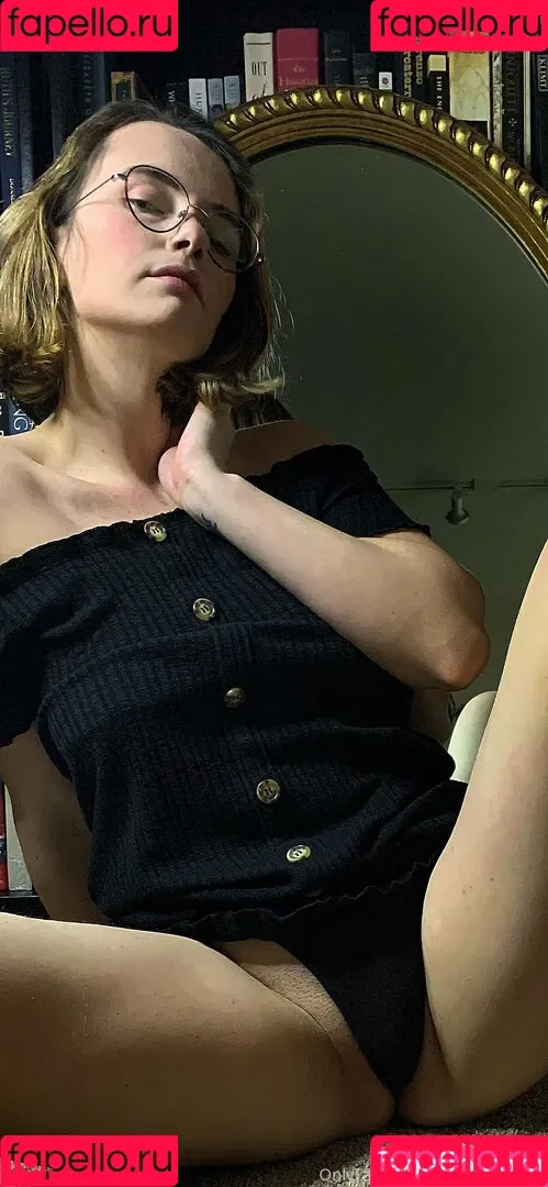suzannasmiles Onlyfans Photo Gallery 