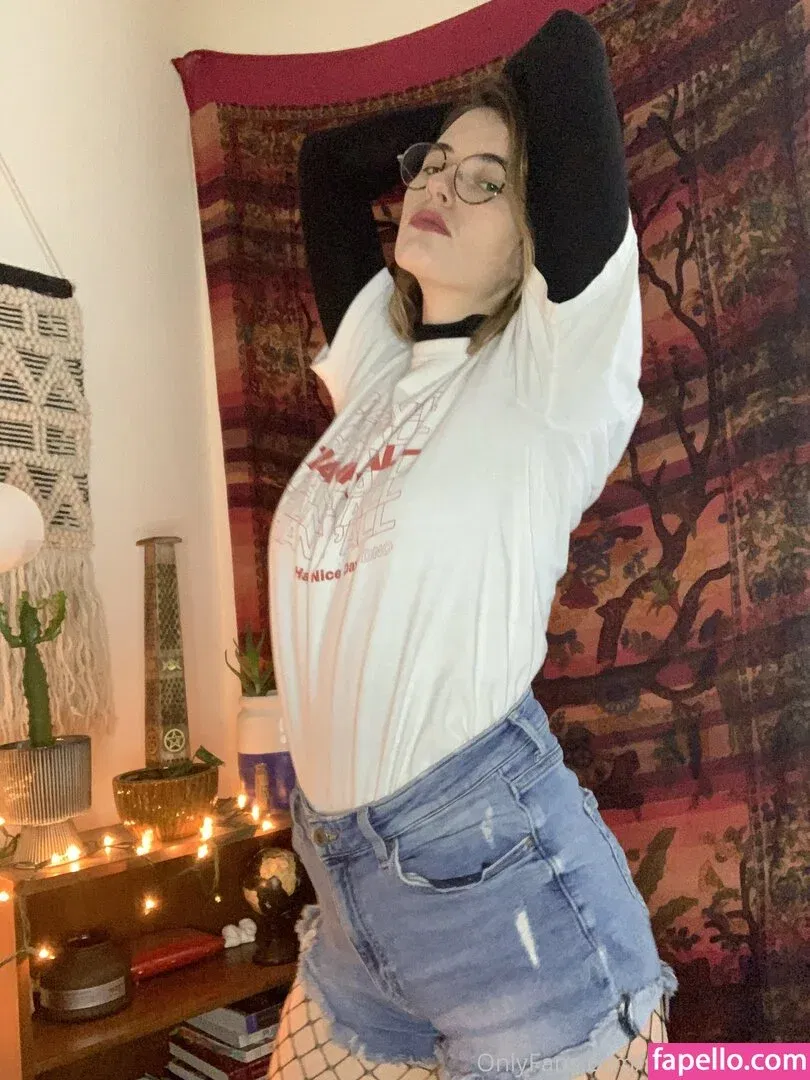 suzannasmiles Onlyfans Photo Gallery 