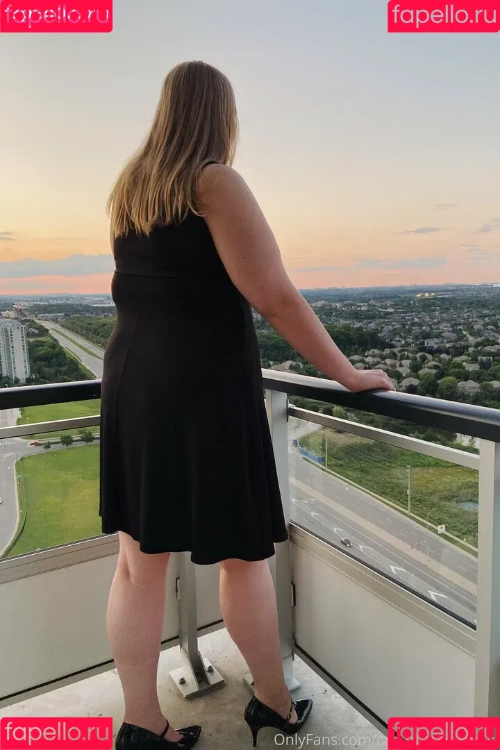 amazonjacq Onlyfans Photo Gallery 