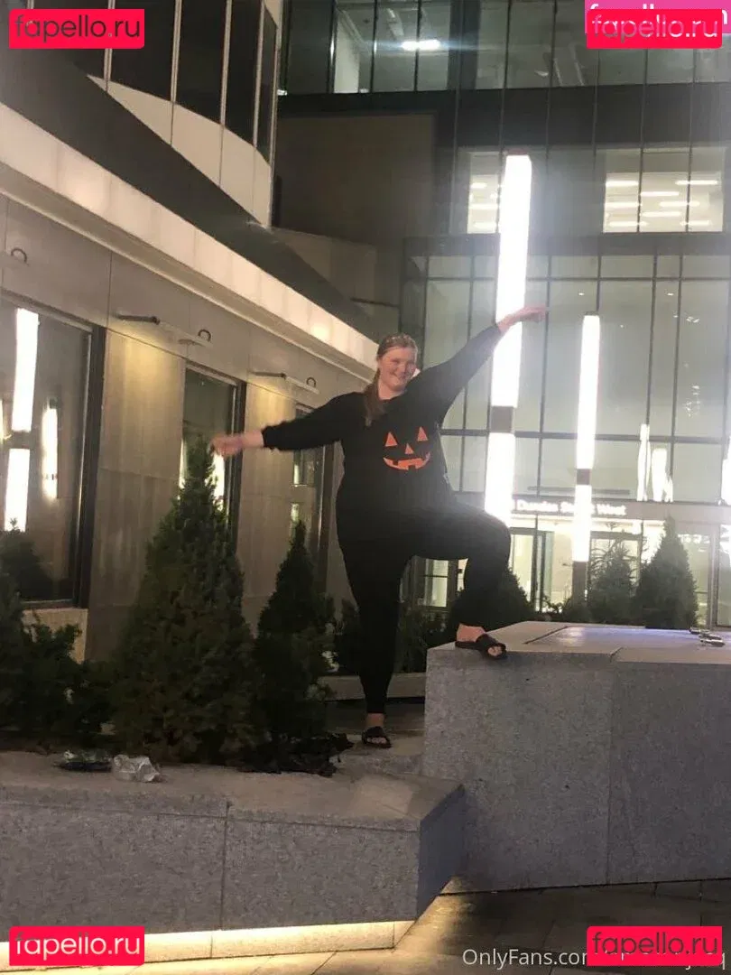 amazonjacq Onlyfans Photo Gallery 