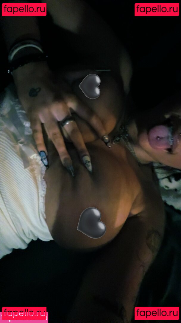 ezrasblood Nude Onlyfans Photo 22