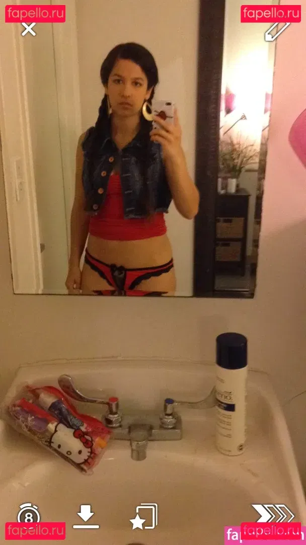 Annika Eve Onlyfans Photo Gallery 